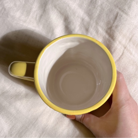 Chicago Skyline Tourist Colorful Ceramic Mug - Picture 3 of 3